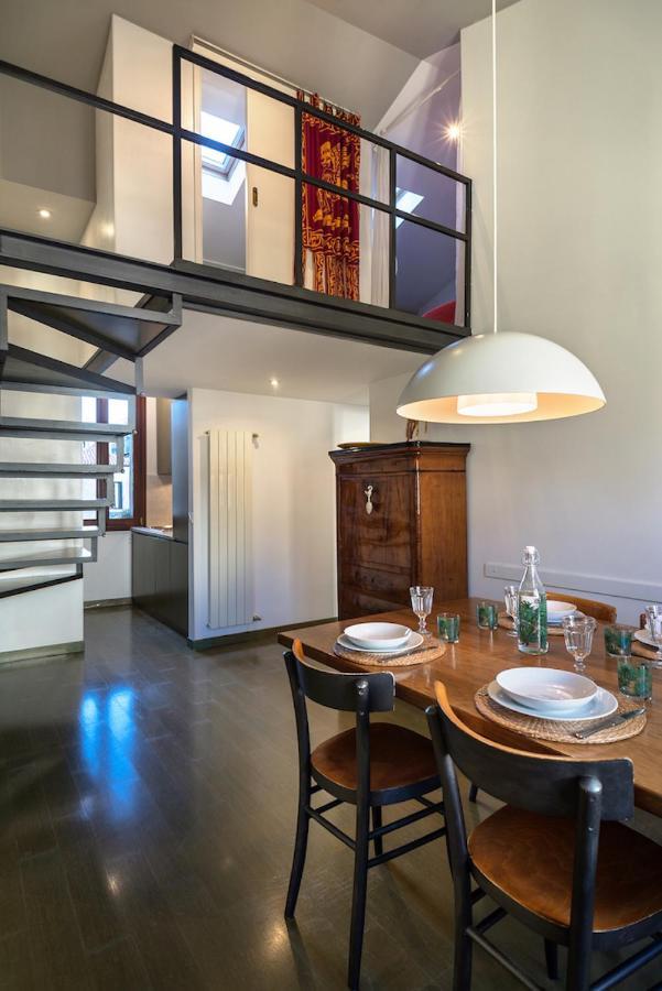 شقة Mansardina - 1 Min From Accademia - Duplex Stylish And Cosy البندقية المظهر الخارجي الصورة