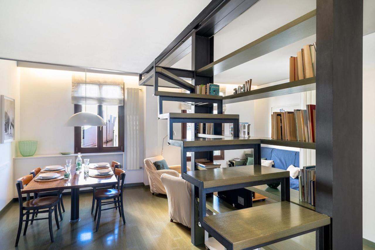 شقة Mansardina - 1 Min From Accademia - Duplex Stylish And Cosy البندقية المظهر الخارجي الصورة