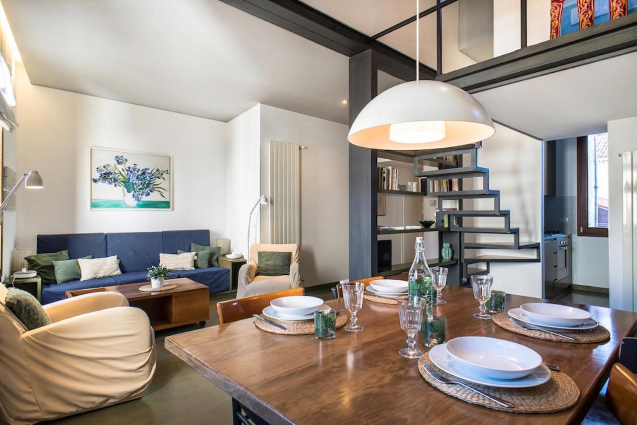 شقة Mansardina - 1 Min From Accademia - Duplex Stylish And Cosy البندقية المظهر الخارجي الصورة
