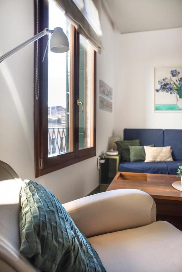 شقة Mansardina - 1 Min From Accademia - Duplex Stylish And Cosy البندقية المظهر الخارجي الصورة